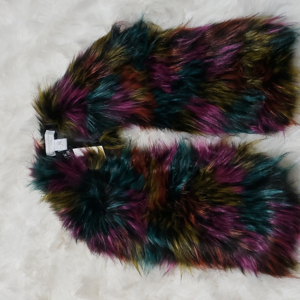 Adrienne Vittadini faux fur